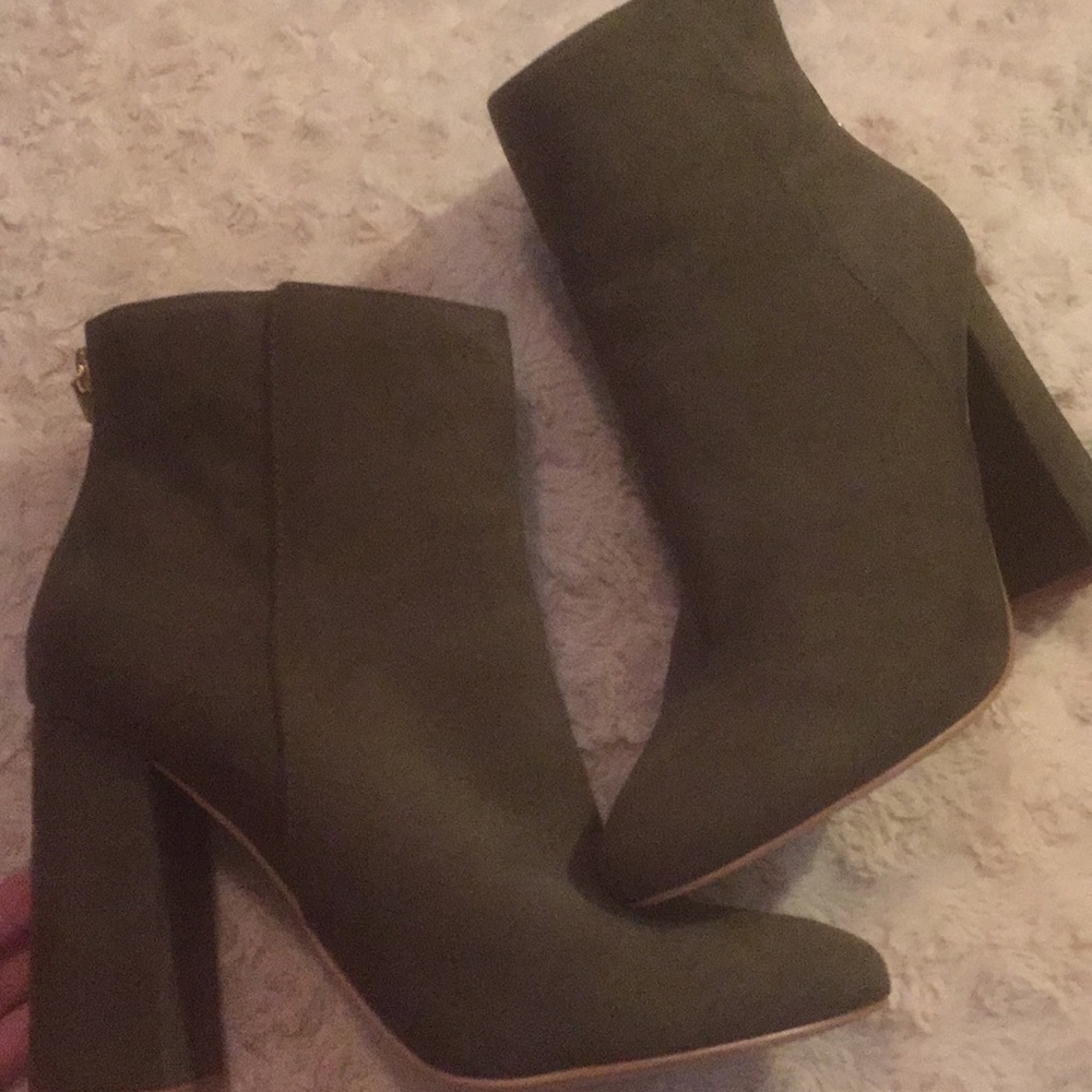 brand new, never worn, size 8.5 booties!